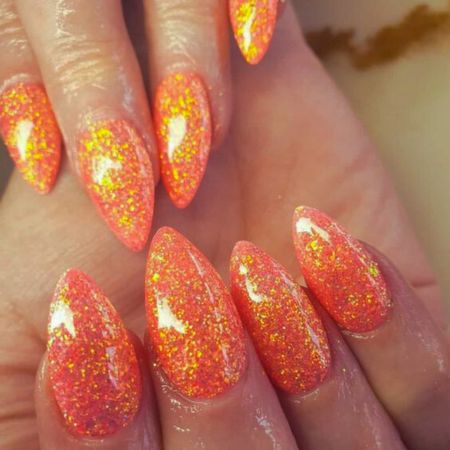 Glittered-Orange-Nails