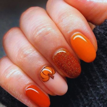  Orange-Gel-Nails-for-Halloween